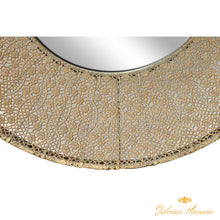 Cargar imagen en el visor de la galería, Espejo decorativo redondo perforado de metal Catalano.