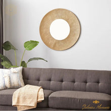 Cargar imagen en el visor de la galería, Espejo de pared contemporáneo elaborado en metal dorado