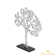 Cargar imagen en el visor de la galería, Escultura contemporánea de aluminio plateado y madera inspirada en un árbol