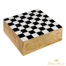 Cargar imagen en el visor de la galería, Tablero de ajedrez tradicional de madera exótica de mango y aluminio