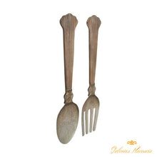 Cargar imagen en el visor de la galería, Decoración de pared con cuchara y tenedor de madera y metal (set 2 piezas)