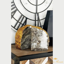 Cargar imagen en el visor de la galería, Sujetalibros de piedra gris glam Cosmoliving by Cosmopolitan