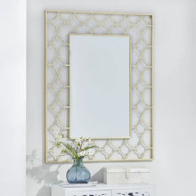 Cargar imagen en el visor de la galería, Espejo de pared metal dorado envejecido