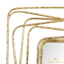 Cargar imagen en el visor de la galería, Espejo de pared contemporáneo de metal dorado vertical