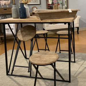 Juego de mesa y sillas plegables